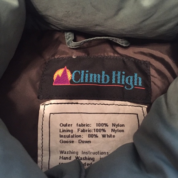 Climb High Down Jacket. size XL - Picture 7 of 7